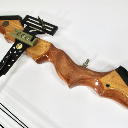 Bear Kodiak Magnum 37" String Length Right Hand Vintage Compound Bow