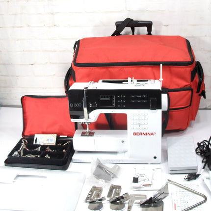 Bernina B380 221 Stitch Sewing & Quilting Machine w/ Binder Attachments & Accessories