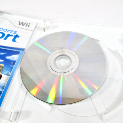 Wii Sports Resort (Nintendo Wii, 2009) Video Game Disc