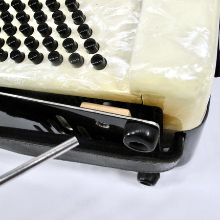 Royal Standard Cerini 5 Register 120 Bass Accordion