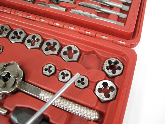 MAC Tools TD41SAES US 41 Piece SAE Tap and Hex Die Set