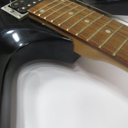 Spider Solid Body Electric Guitar w/ Tremelo System