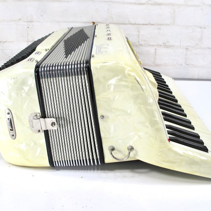 Galanti Brothers Vintage 41 Key 120 Bass 3 Treble 2 Bass Register Accordion