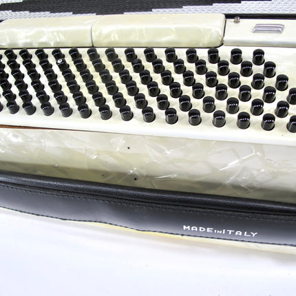 Galanti Brothers Vintage 41 Key 120 Bass 3 Treble 2 Bass Register Accordion