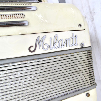 Milanti Vintage 41 Key 120 Bass 5 Treble 1 Bass Register Piano Accordion Italy