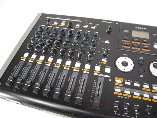 Tascam DP-02 Digital Portastudio 8 Track Recorder CDR & HDD Drive