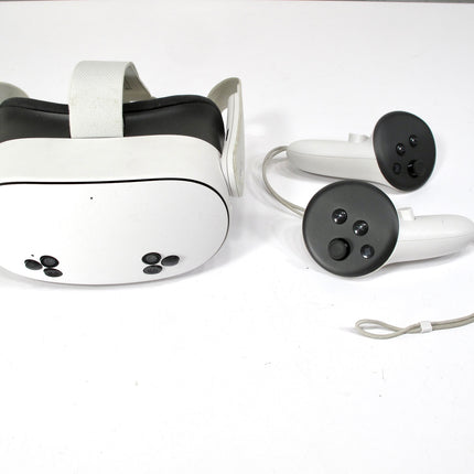 Meta Quest 3S 128GB  P97 Virtual Reality VR Gaming Headset & Controllers