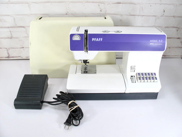 Pfaff Select 4.0 40 Stitch Sewing Machine / Overlocker