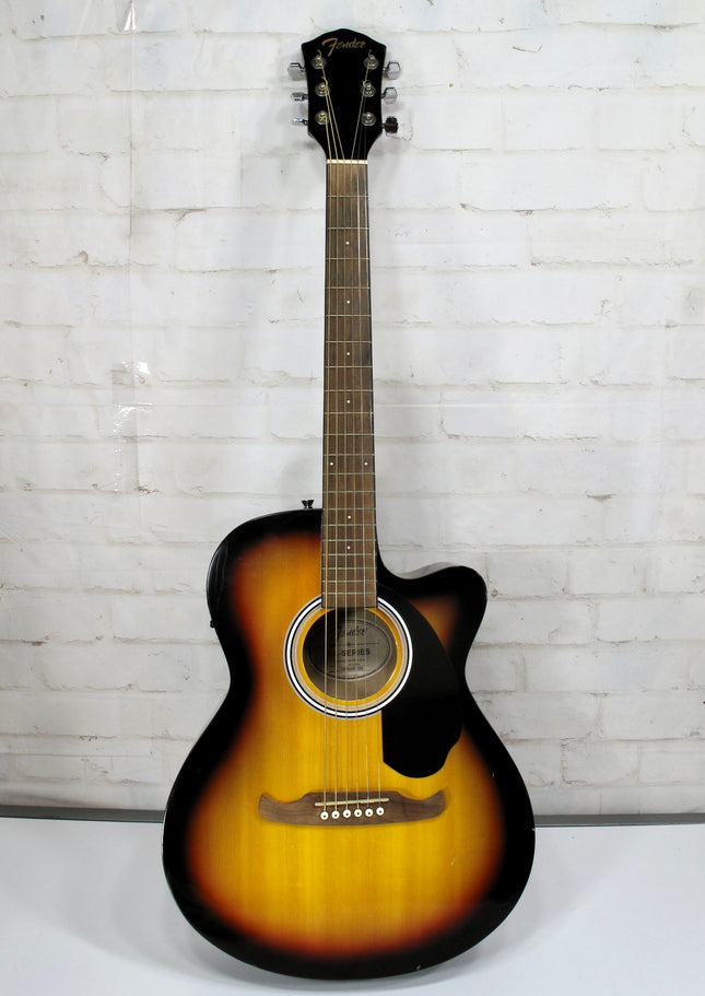 Fender FA-135CE Concert Acoustic-Electric Guitar Sunburs