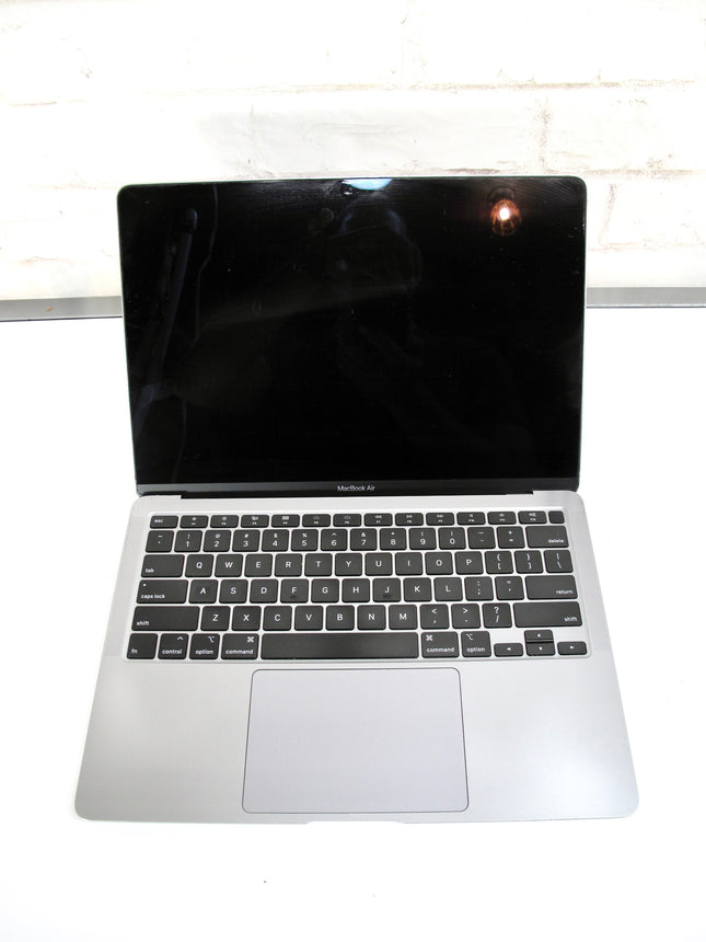 Apple MacBook Air 13” 2020 1.1GHz Intel i5 8GB RAM 512GB SSD A2179 w/ New Battery Inc