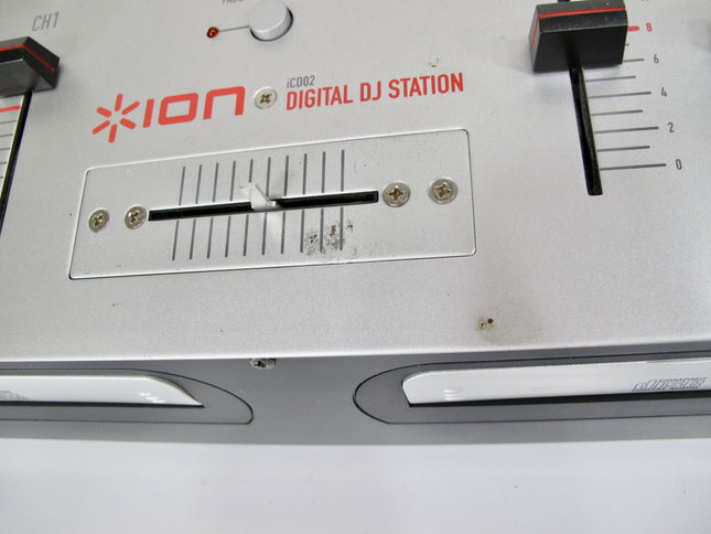 Ion Portable Station iCD02 Dual Deck DJ CD Player Mixer Combo