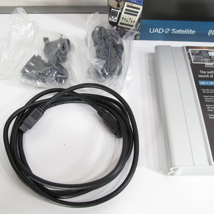 Universal Audio UAD-2 Satellite QUAD Core Firewire 800/400 DSP Accelerator