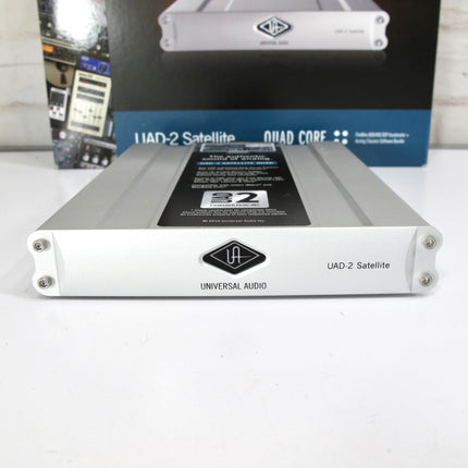 Universal Audio UAD-2 Satellite QUAD Core Firewire 800/400 DSP Accelerator