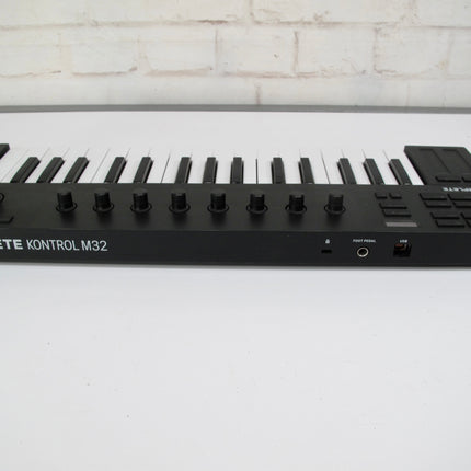 Native Instruments M32 Komplete Kontrol Keyboard Controller