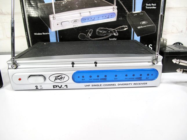 Peavey PV1 923.700 MHz UHF Lavalier Lapel Wireless Microphone System
