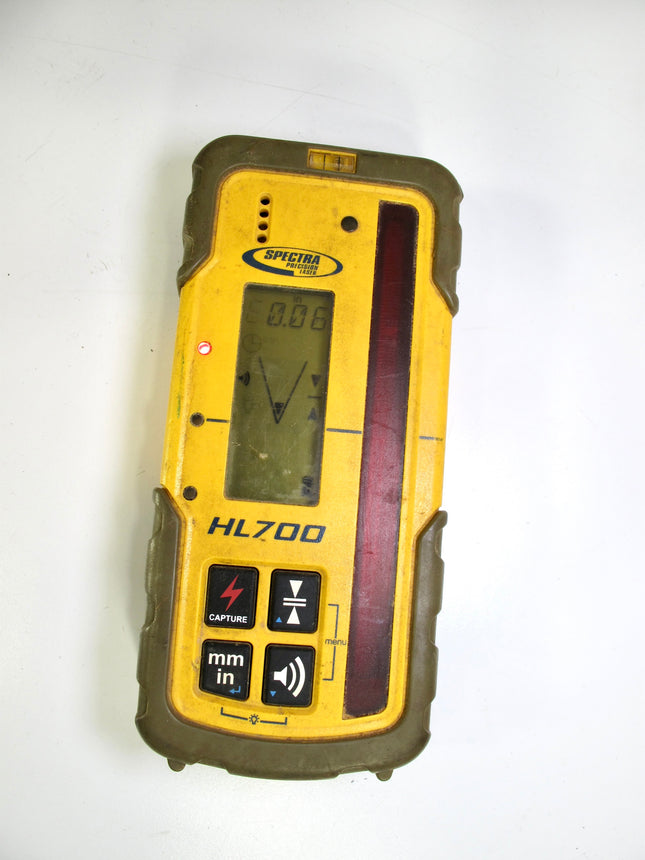 Spectra Precision LL500 Long Range Self-leveling Laser Level w/ HL700 Receiver
