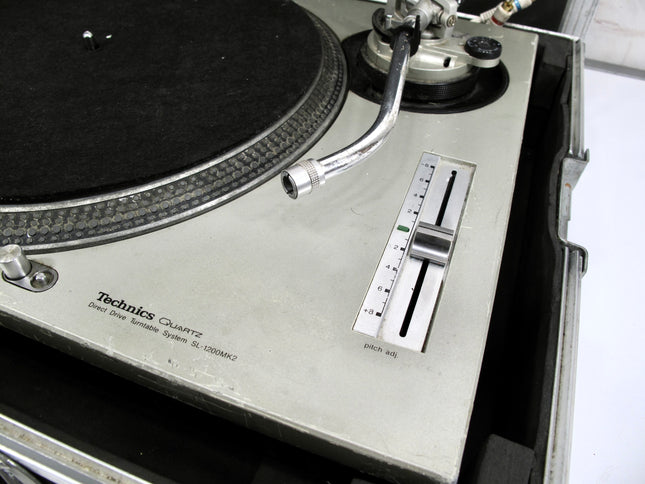 Technics SL-1200 MK2 II Direct Drive DJ Turntable Record Player