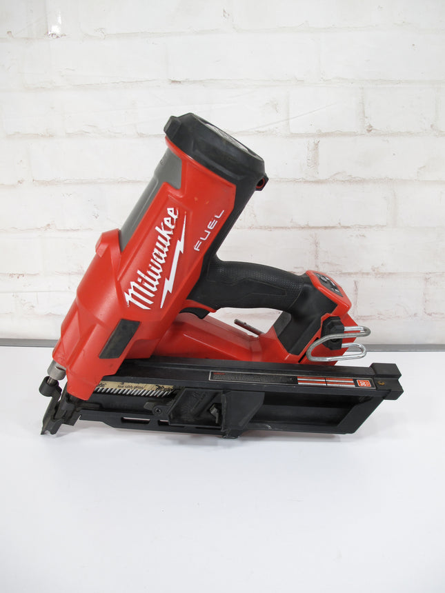 Milwaukee 2745-20 M18 FUEL 30 Degree Cordless Framing Nailer