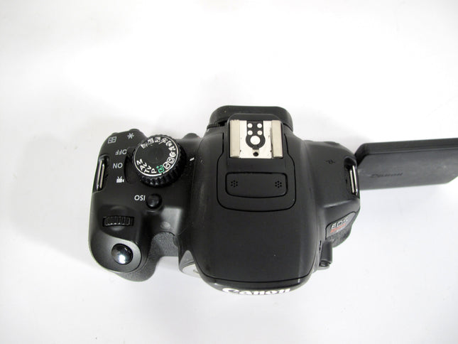Canon EOS Rebel T4i / EOS 650D 18.0 MP Digital SLR Camera