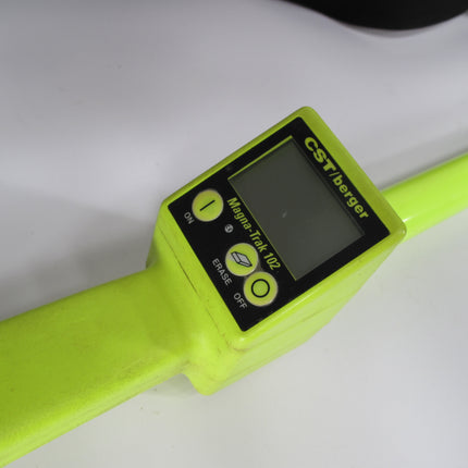CST/berger 19-557 Magna-Trak MT 102 Magnetic Locator with Soft Case