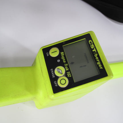 CST/berger 19-557 Magna-Trak MT 102 Magnetic Locator with Soft Case