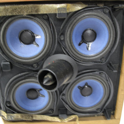 Bose 901 Series VI Classic Direct Reflecting 450 Watt Stereo Speakers