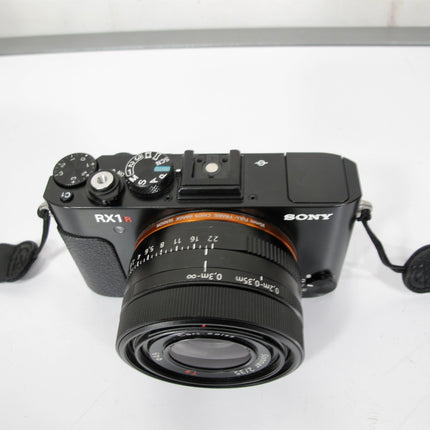 Sony DSC-RX1RM2 RX1RII 42.4MP Digital Camera w/ 35mm f/2 Lens
