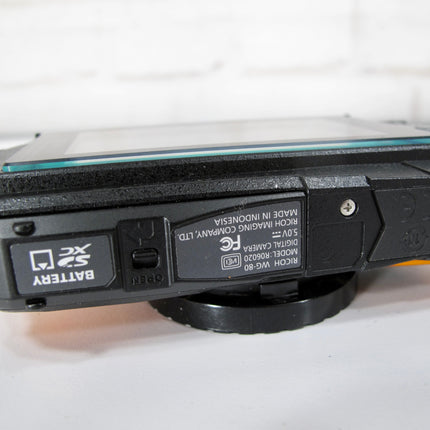 Ricoh WG-80 Orange Waterproof Digital Camera Shockproof Freezeproof Crushproof