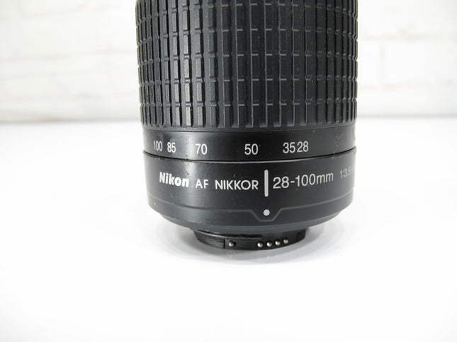 Nikon 28-100mm f/3.5-5.6 G Mid Zoom DSLR Camera LEns