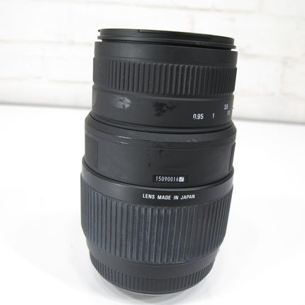 Sigma 70-300mm f/4-5.6 DG Macro Telephoto Zoom Lens for Canon SLR Cameras