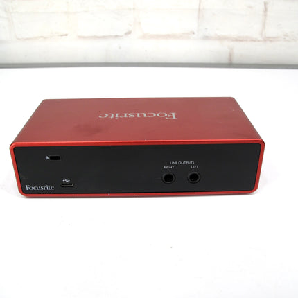 Focusrite Scarlett 2i2 3rd Gen. 2-Channel USB C Audio Recording Interface