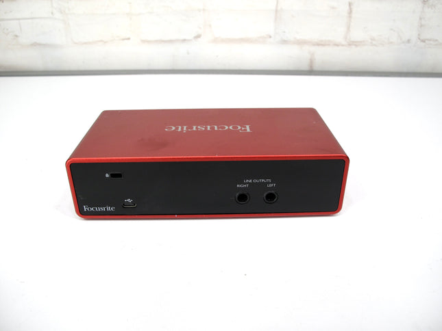 Focusrite Scarlett 2i2 3rd Gen. 2-Channel USB C Audio Recording Interface