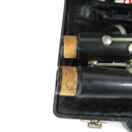 Armstrong 4001 Student Model Resonate Bb Clarinet