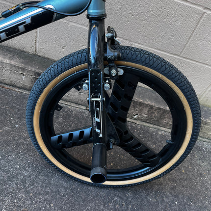 GT Vertigo 2001 Old School Freestyle BMX Trick Bike