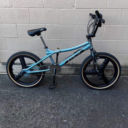 GT Vertigo 2001 Old School Freestyle BMX Trick Bike