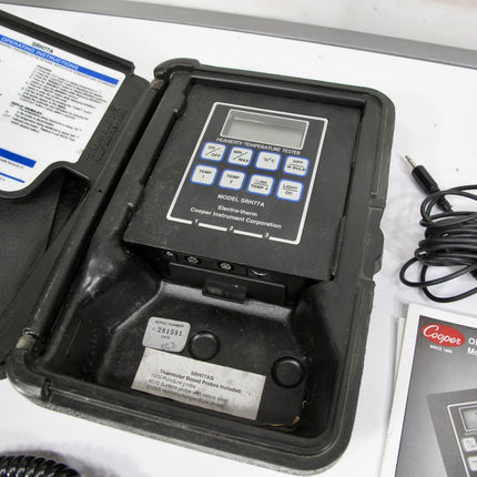 Cooper SRH77A Electrical-Thermal Digital Instrument Temp / Humidity Precision Tool