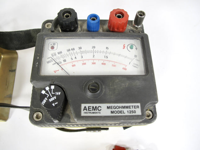 Aemc 1250 Hand Cranked Analog Megohmmeter Ohm Module Kit 250-500-1000V