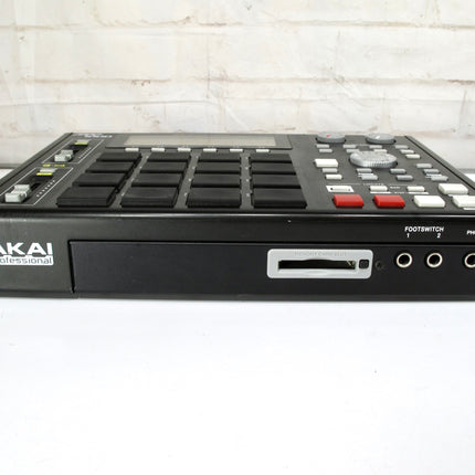 Akai MPC1000 Sampler and Sequencer with 128MB RAM