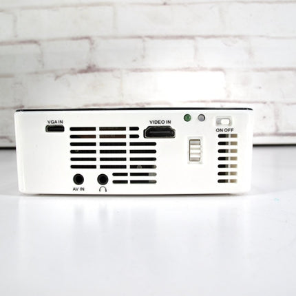 AAXA P6 LED Pico Projector, 600 Lumens,80 - Min Battery, Media Player 1280 x 800 - ZeereeZ