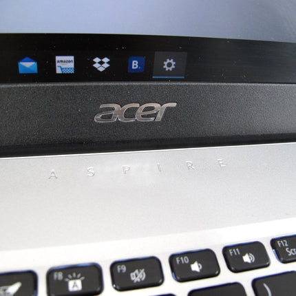 Acer Aspire 5 AMD Ryzen 3 3200U 2.60GHz 4GB 128GB SSD w/ Radeon Vega Win 10 - ZeereeZ