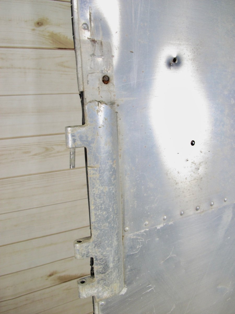 Airstream Original Aluminum Camper Single Hinge Entry Door from 1970s Trailer - ZeereeZ