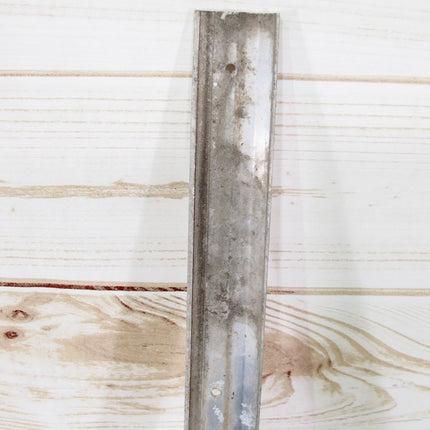 Airstream Rear Side Middle Center Trim Piece 1969 - 1974 Trailers - ZeereeZ
