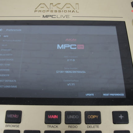 Akai Professional MPC Live – Professional Battery Powered Drum Machine and Sampler - ZeereeZ
