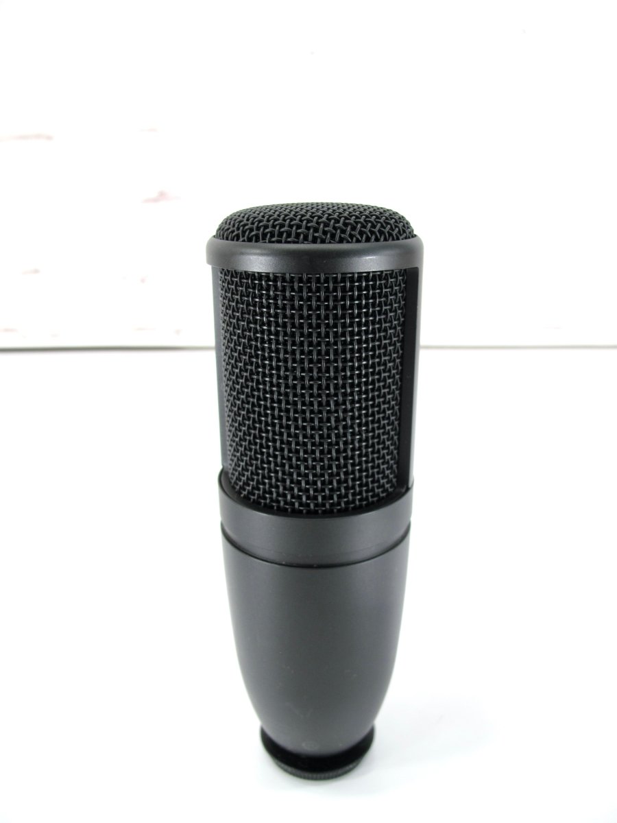 AKG P120 Studio Condenser Recording/Live Streaming Microphone Professiona - ZeereeZ