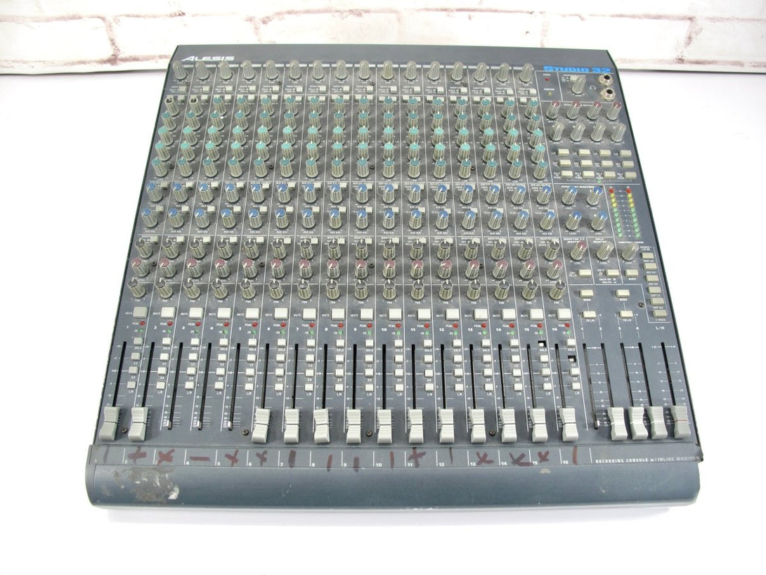 Alesis Studio 32 Professional 32 Channel 4 Bus Analog Mixer Recording Console - ZeereeZ