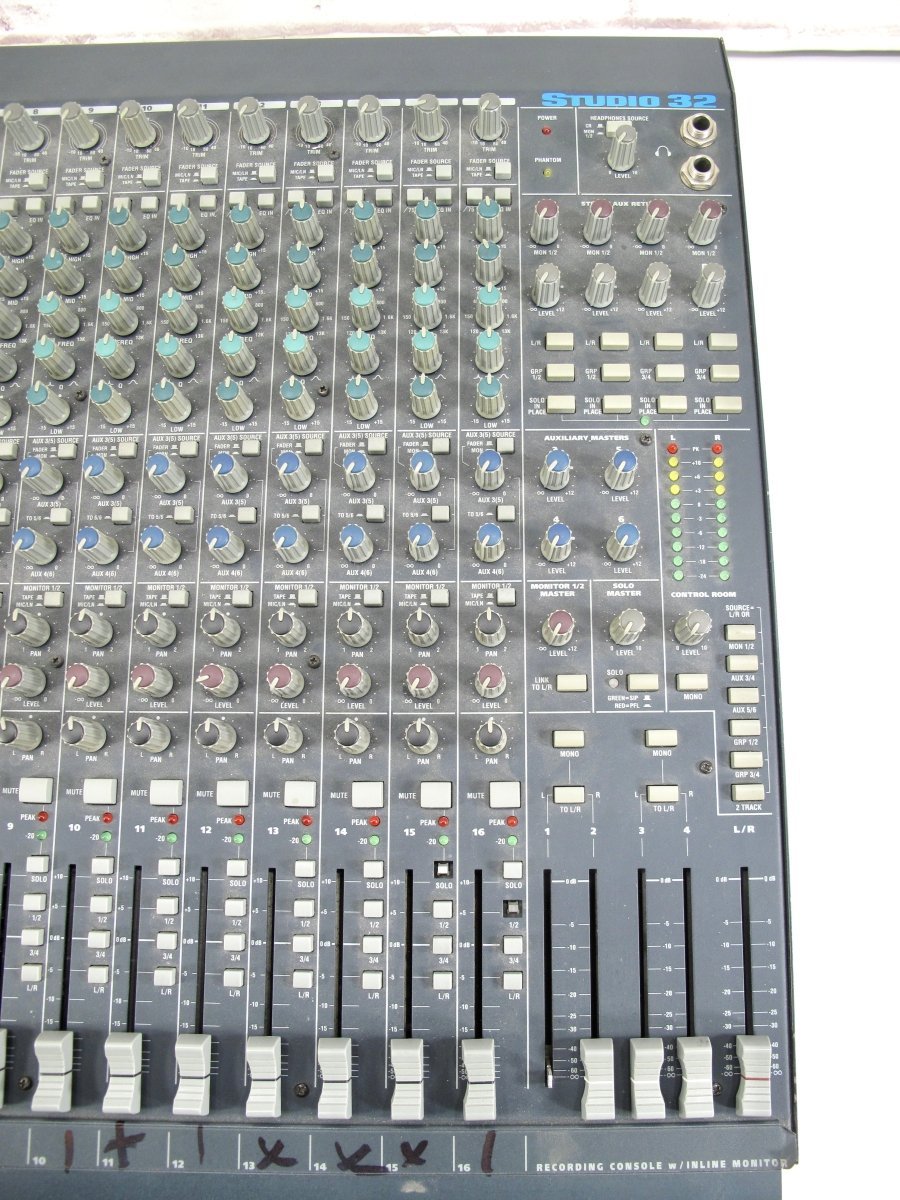 Alesis Studio 32 Professional 32 Channel 4 Bus Analog Mixer Recording Console - ZeereeZ