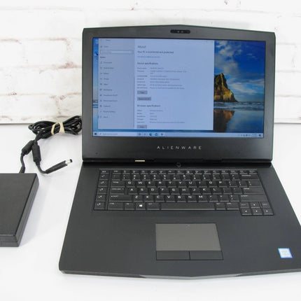 Alienware R3 i5 - 7300HQ 2.50GHz 16GB 1TB Win 10 GTX1060 Notebook - ZeereeZ
