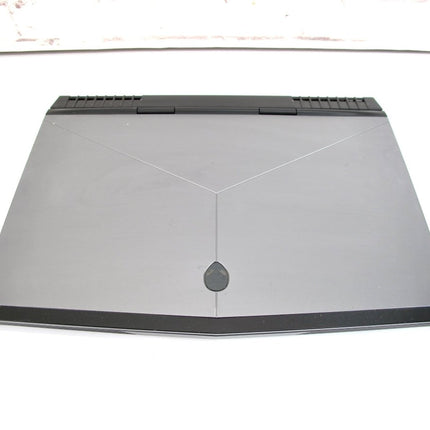 Alienware R3 i5 - 7300HQ 2.50GHz 16GB 1TB Win 10 GTX1060 Notebook - ZeereeZ