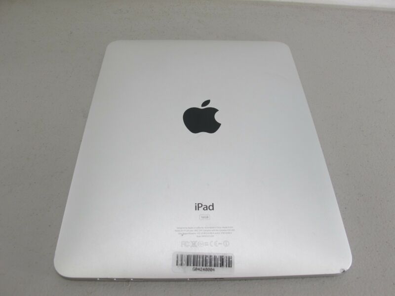 Apple iPad 1st Generation 16GB Wi - Fi 9.7" Tablet Computer A1219 - ZeereeZ