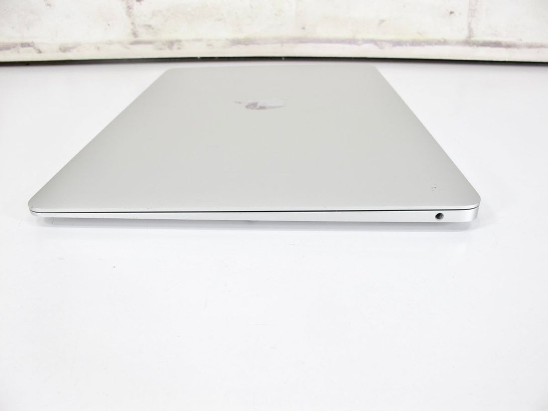 Apple MacBook Air M1 256GB 8GB 2020 Notebook Computer - ZeereeZ